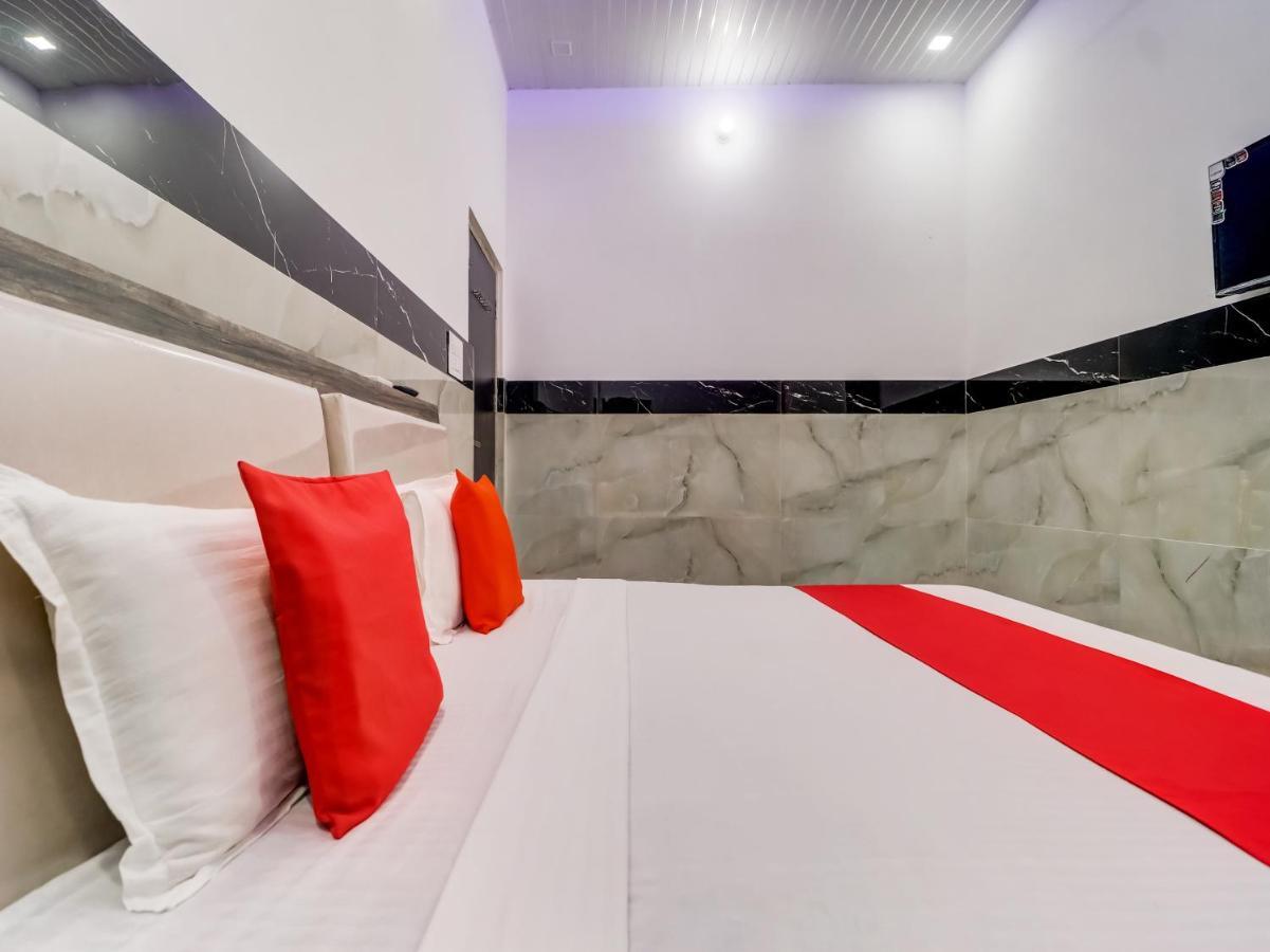 Oyo Flagship 83121 Hotel Rose Vip Saharanpur Exterior foto